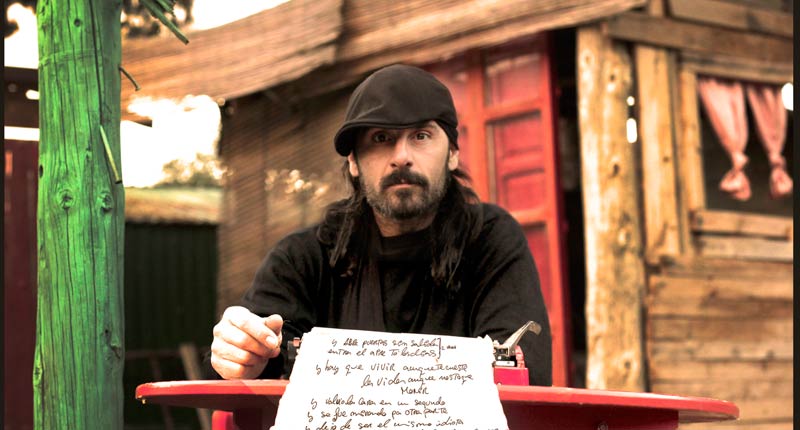 Miguel Campello: “Me apetecía darles otras formas a canciones que están tan dentro que puedes cantarlas de mil maneras”