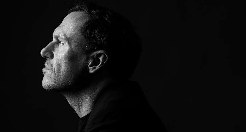 Fon Román: “‘La chispa, la llama y el humo’ es un homenaje a la vida”