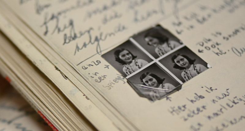 Descubriendo a Anna Frank. Historias paralelas, la memoria de los niños de la guerra