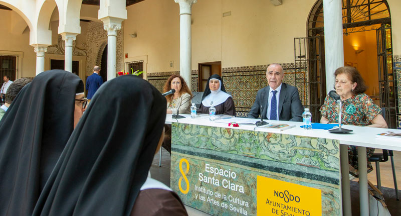 La historia, el patrimonio artístico y la vida del Espacio Santa Clara de Sevilla, recogidos en una obra imprescindible
