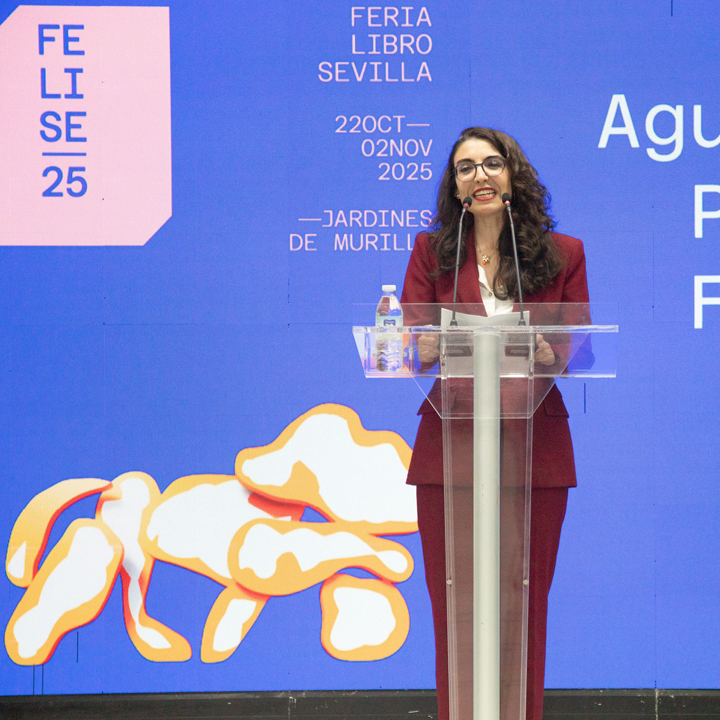 Pregón FELISE 2025: Inma Aguilera presume de sevillanía sin olvidar sus raíces malagueñas