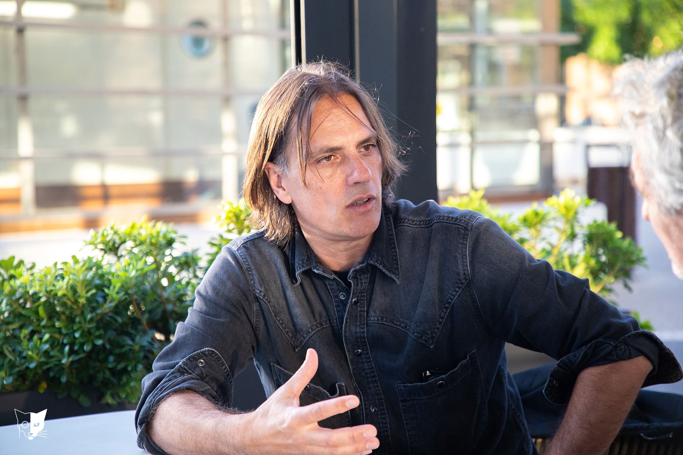 Rafael Cobos: “Me interesaba el cine quinqui, he crecido viéndolo y pensé que podía hacerle mi particular homenaje”